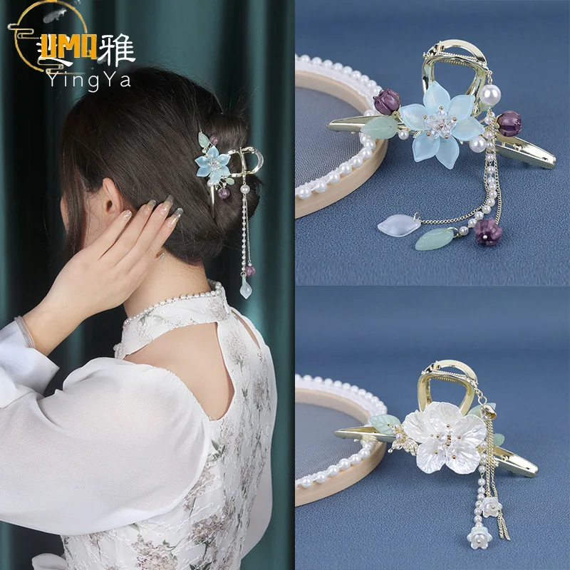 

High Quality Original European Fashion Green Flowers Pendant Statement Necklace Female Baroque Sweater Chain Girls Lovers Gift