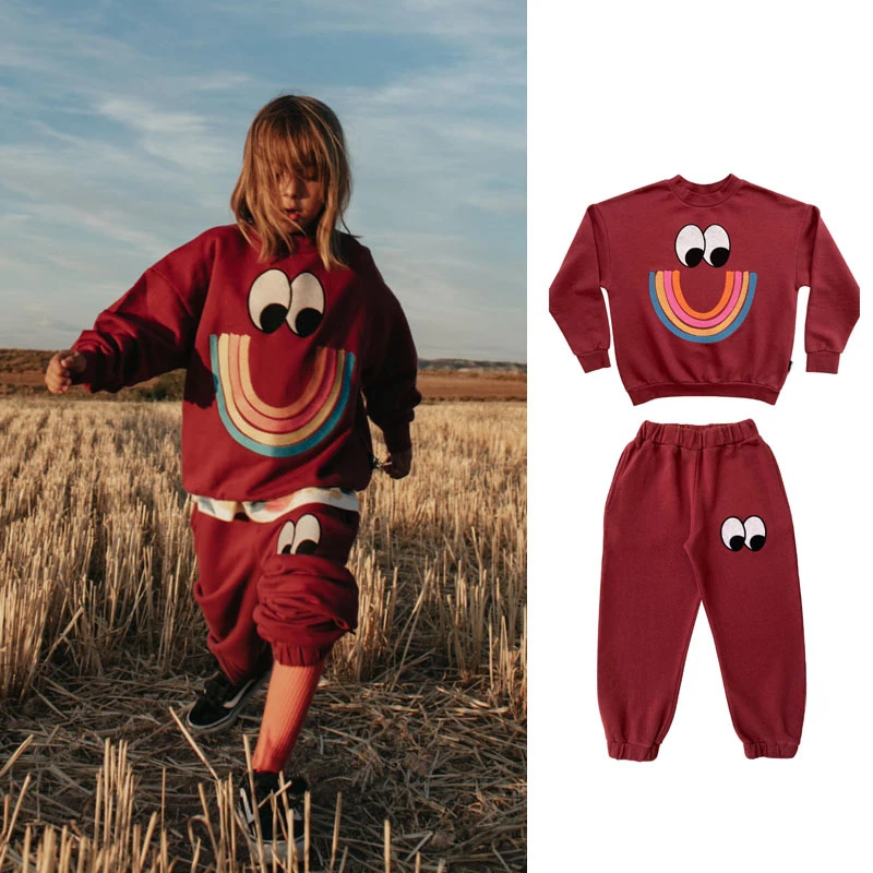 

Осень 2023, новинка, толстовка LMH для мальчиков с вышитым улыбающимся лицом, комплект из топа и брюк в стиле Ins, Детский комплект