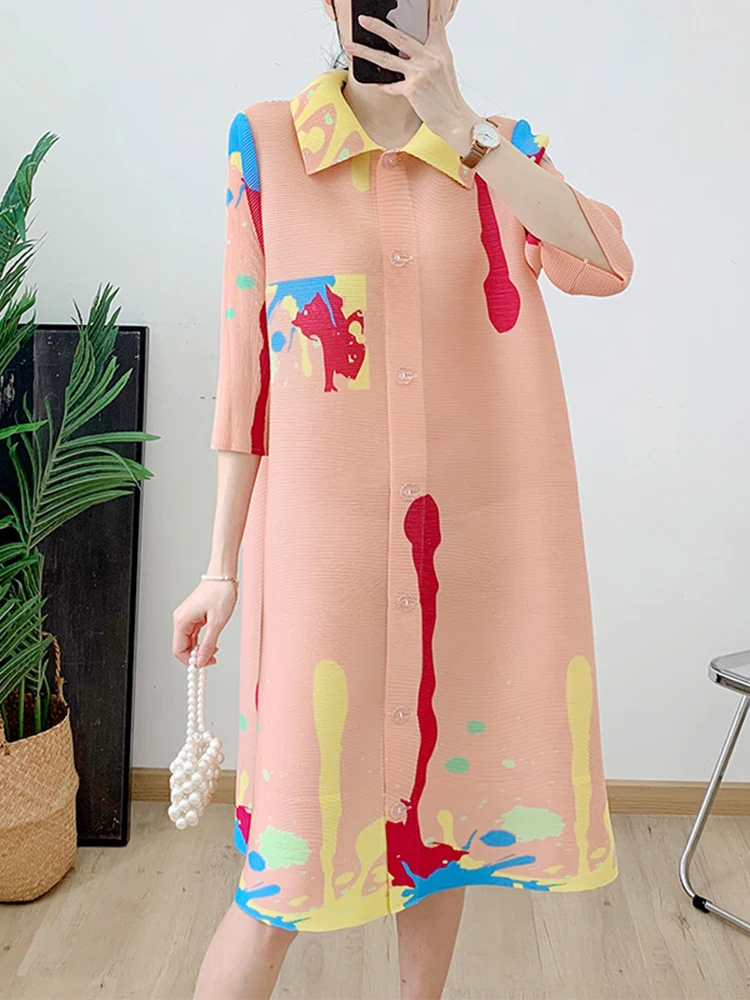 Платье женское Плиссированное однобортное свободного кроя с отложным