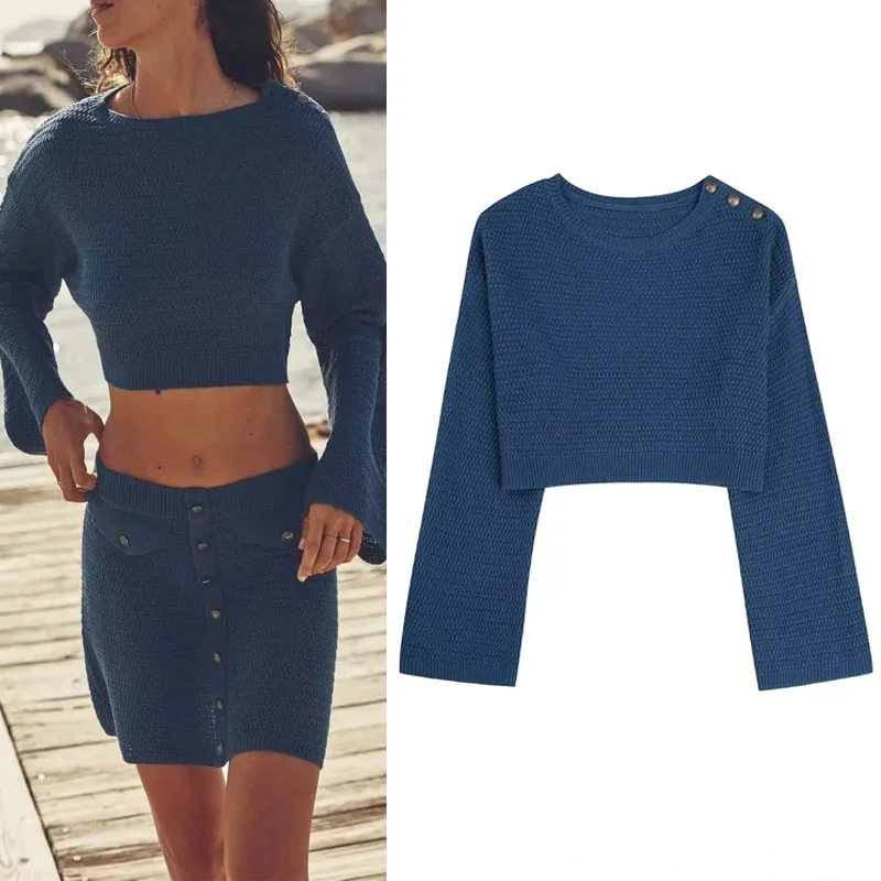 

Женский трикотажный свитер с круглым вырезом и длинными рукавами