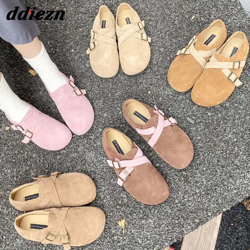 

New 2023 Ladies Flat With Leather Shoes Fashion Round Toe Woman Flats Sandals Buckle Strap Luxury Female Casual Outdoor Sandals