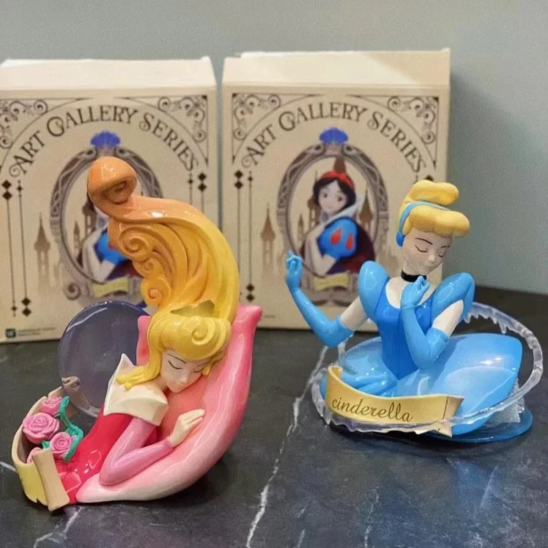 Фигурки героев мультфильма Блинде Бокс модели в ассортименте