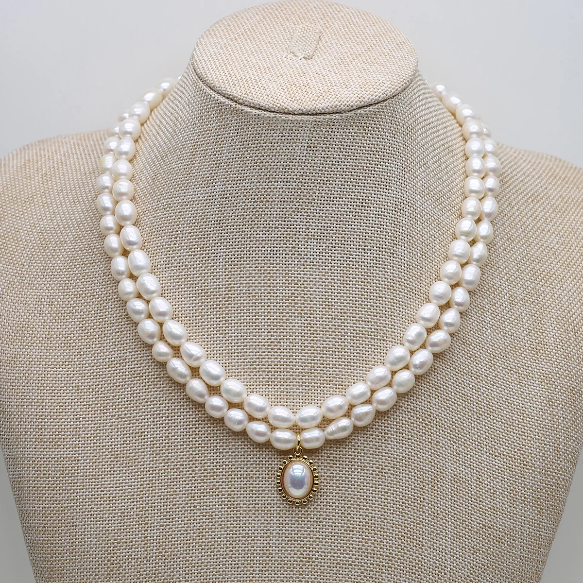

Natural Pearl Bead Necklace Freshwater Cultured White Rice Shape Double Strands Pearl Beaded Pendant for Jewelry Women Gift