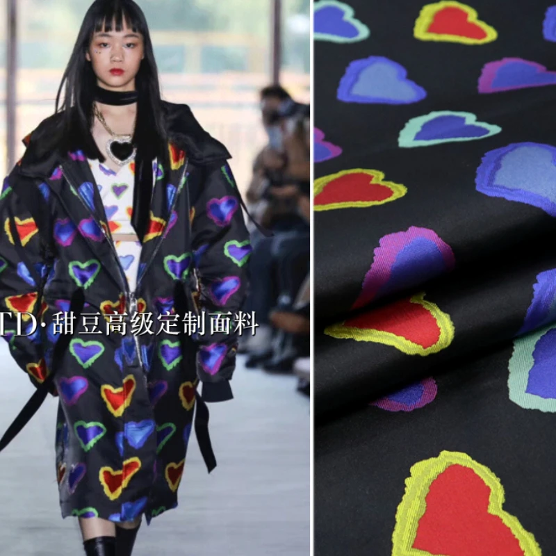 

Yarn Dyed Brocade Jacquard Fabric Spring Summer High Density Satin Love Dress Trench Coat Fashion European Brand Design Cloth