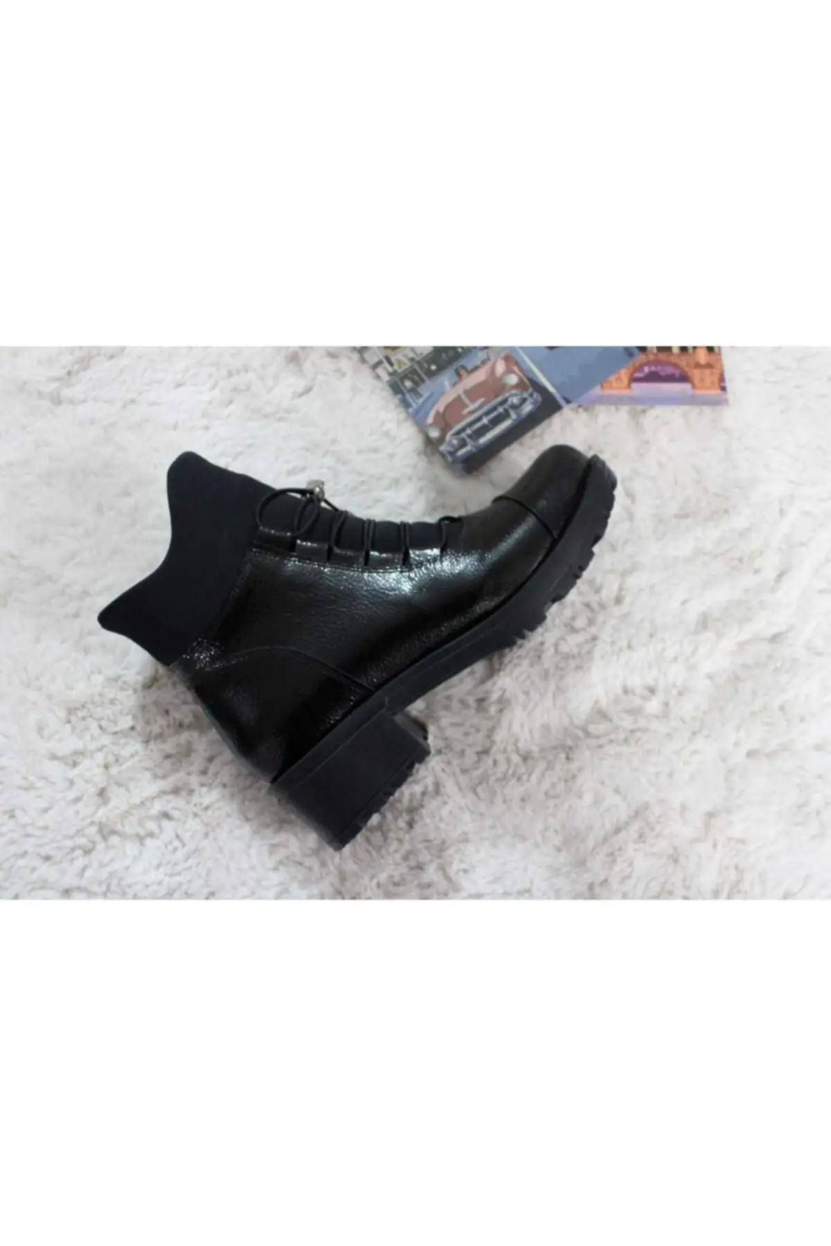 

Женские черные кожаные сапоги