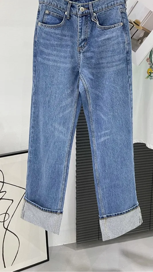 142286 142287Fashion Classic Luxury Designer cloth Spring and Summer New Flip Over Hot Diamond Washed Pure Cotton Denim Jeans