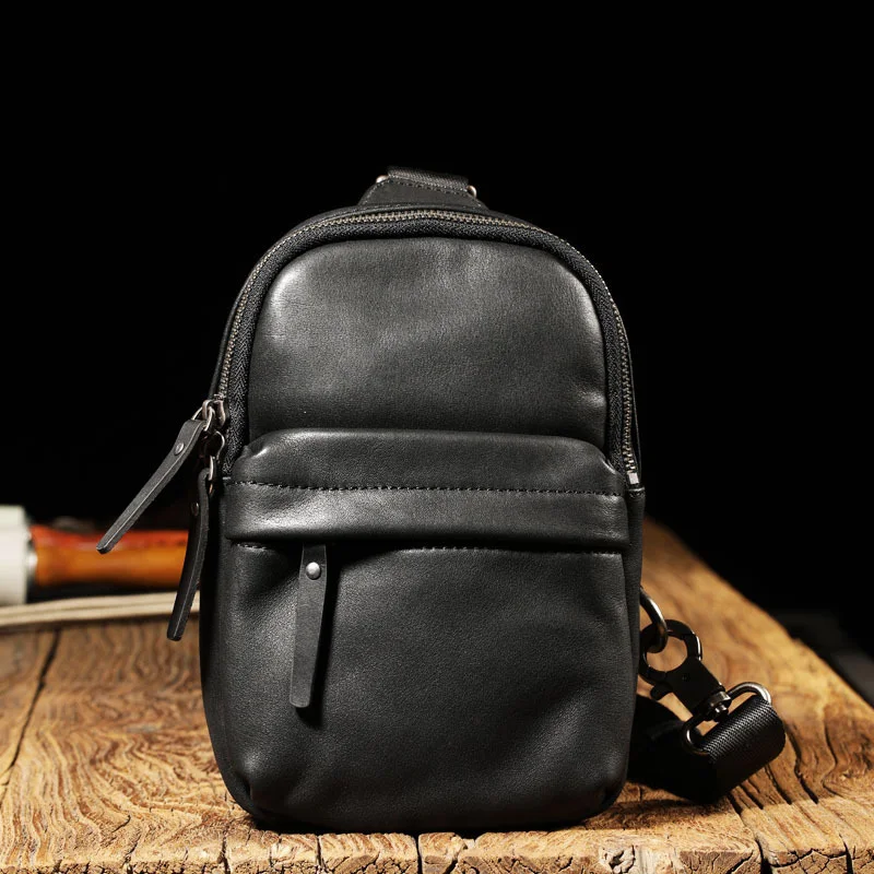 AETOO  Leather solid color messenger bag summer men's and women's trend chest bag vegetable tanned leather men's casual black ba