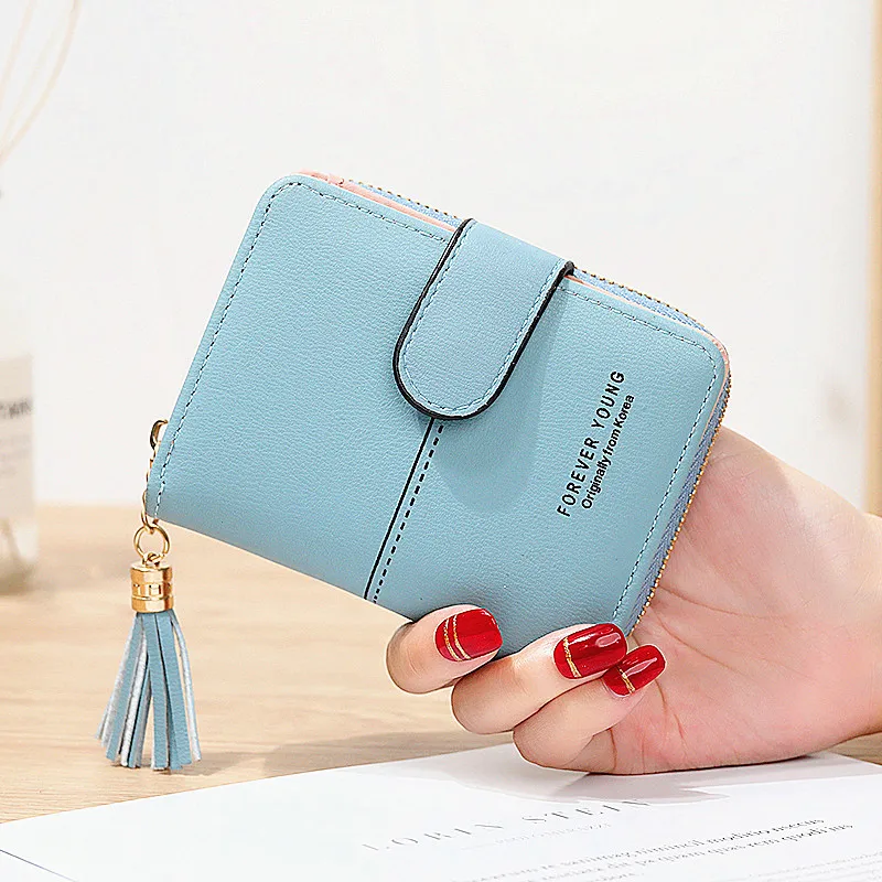 

Новые женские кошельки, однотонный кошелек на молнии с пряжкой, два сложения, короткий кошелек для монет, лидер продаж, дизайнерский кошелек...