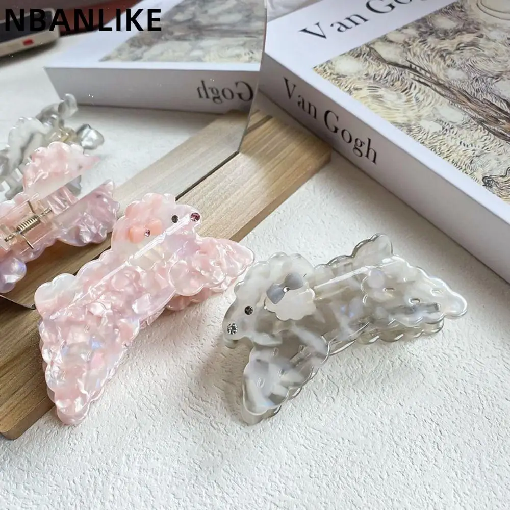 

1PC New Creative Acetic Acid Hair Claw Cute Bow Rhinestone Shark Clip 11cm Geometric Personalised Hair Accessories for Women