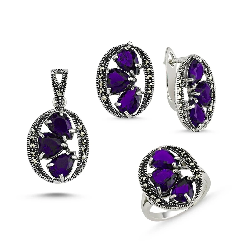 

Серебряные серьги и кольцо с подвеской 925 пробы Marcasite