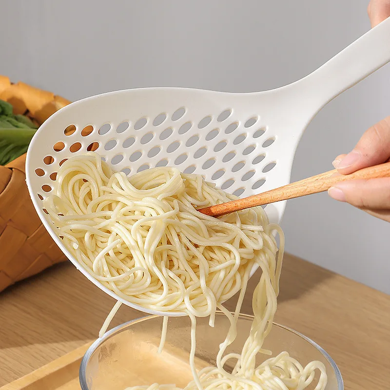 

1 PCS White Large-Capacity Spoon Withstand High Temperature Hung Dumplings Leaking Net Not Easy To Deform Kitchen Supplies