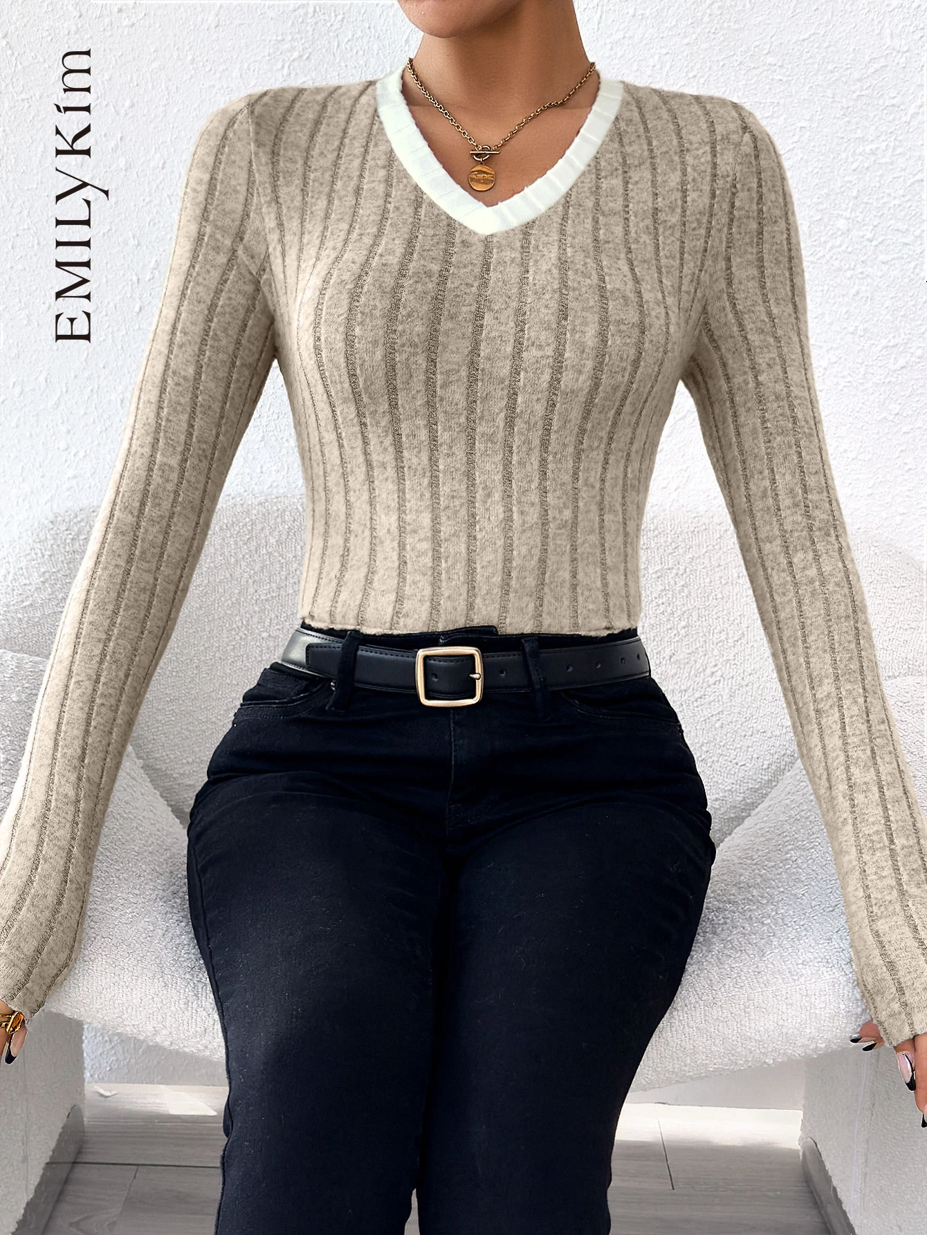 Женская полосатая футболка с длинным рукавом