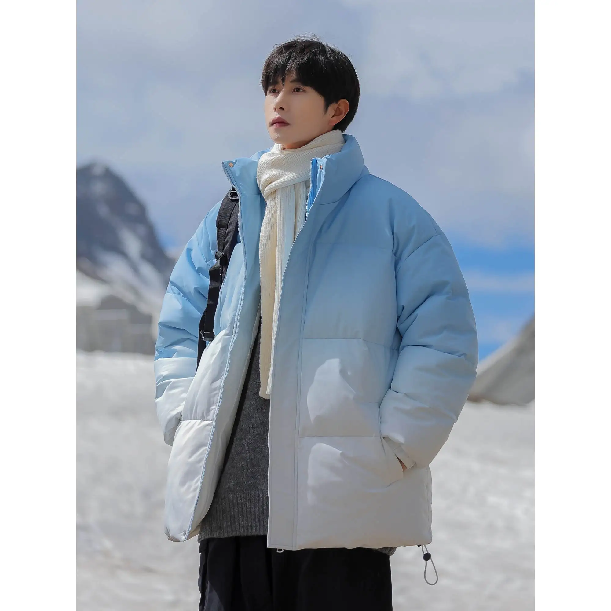 Hongxing Erke Gradient Гусиный пуховик с воротником-стойкой Куртка на хлопковой подкладке