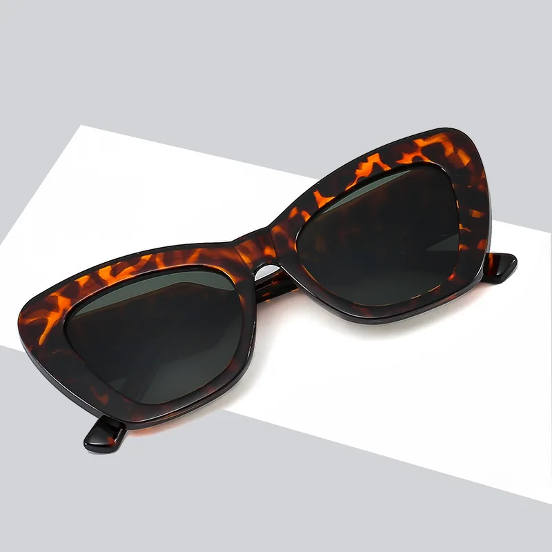 

WENLCCK Fashion Cat Eye Cool Sunglasses Women's Large Oval Net Red Photography Sunglasses Fashion ins Wind Sunscreen Glasses