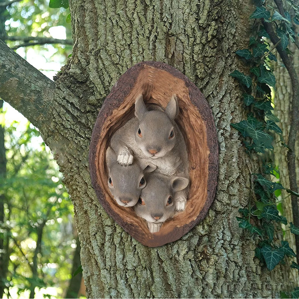 

Resin Squirrel Garden Statue Tree Hole Statues Gift Outdoor Courtyard Coffee Shop Ornaments Garden Sculpture Art Decoration