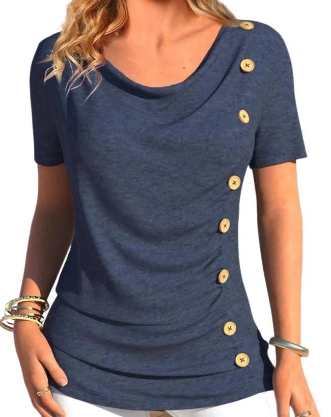 Рисунок 2 - Женская блузка на пуговицах