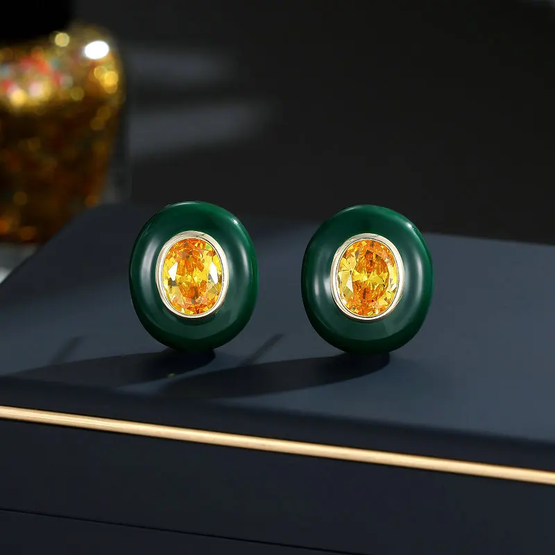 S925 Серебряный дизайн иглы Новые повседневные рабочие серьги Модные