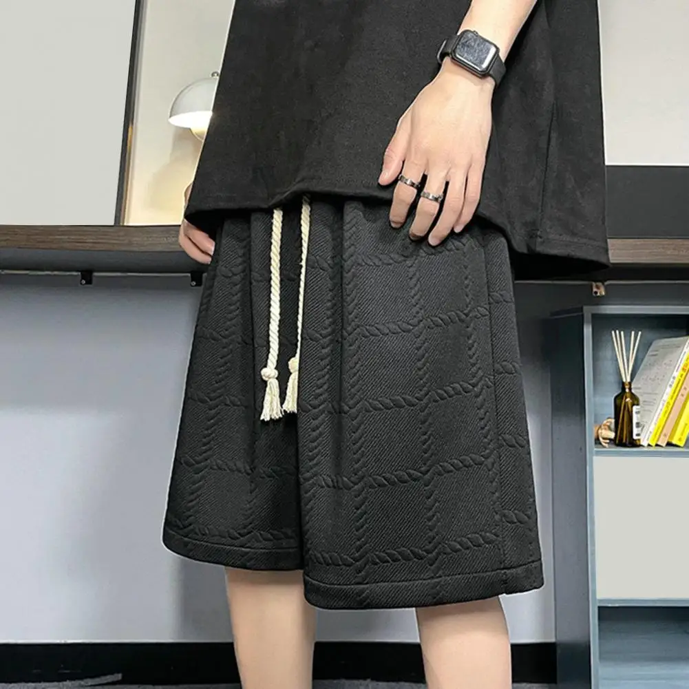 

Summer Men Shorts Elastic Waistband Mid-rise Sport Shorts Drawstring Pockets Wide Leg Shorts Plaid Texture Basketball Shorts