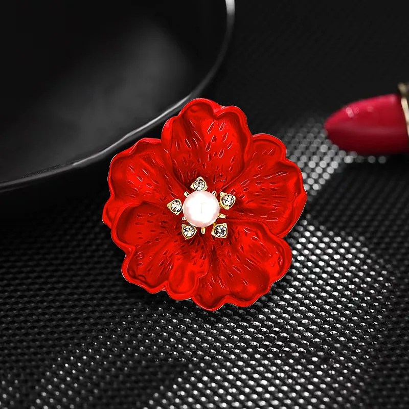 

Exquisite Women Girls Elegant Pearl Peony Flowers Enamel Brooches Pins Fashion Vintage Lady Metal Suit Coat Badges Accessories