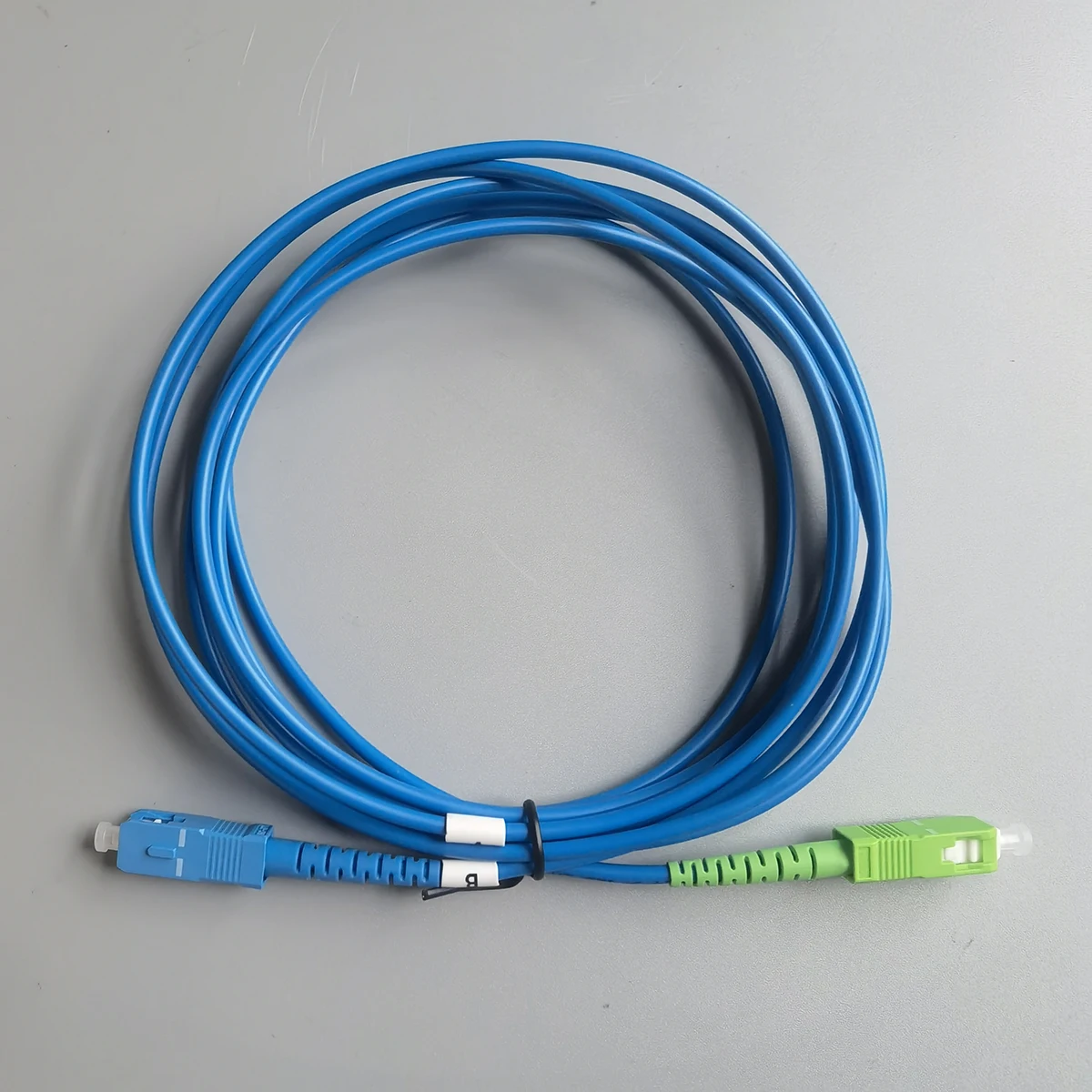 Оптический патч-корд Кабель 3M SC/APC-SC/UPC Внутренний FTTH-коммуникация Оптоволоконный