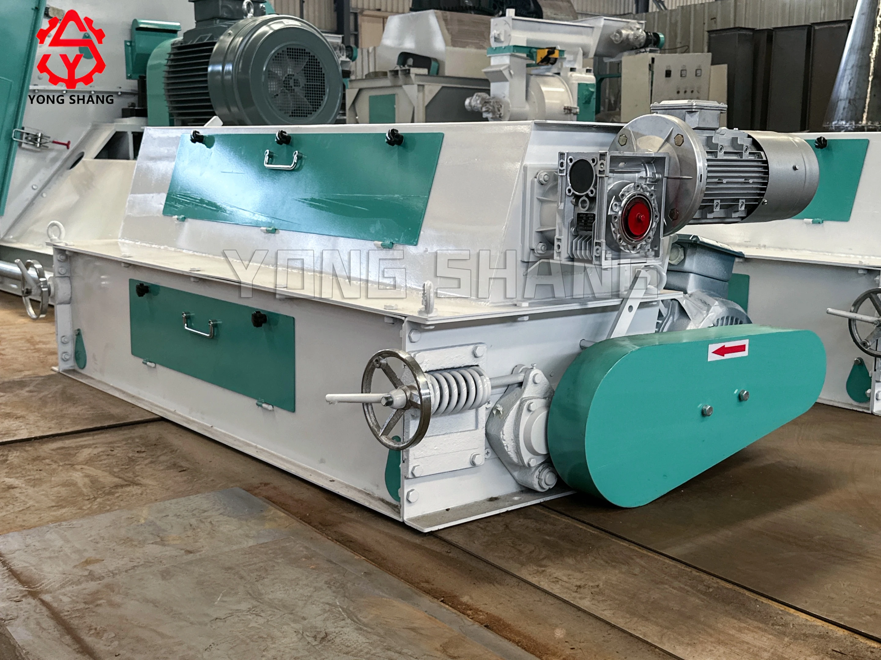Yongshang Высококачественная машина для измельчения кормов скота/Завод дробилки