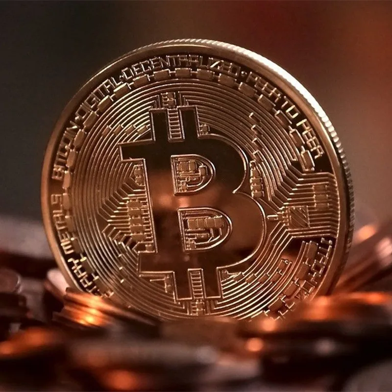 

Gold Plated Bitcoin Coin Collectible Art Collection Gift Physical Commemorative BTC Metal Antique Imitation Decoration Crafts