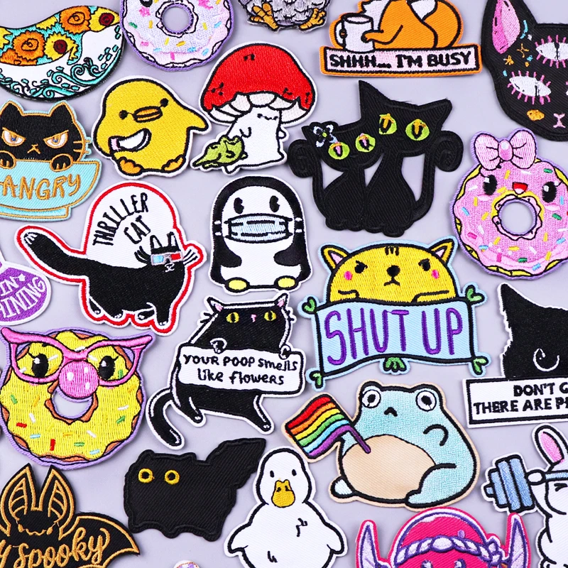 

Black Cat Applique Embroidered Patches For Clothing Stickers Cartoon Animals Patch DIY Iron On Patches On Clothes Sewing Badges
