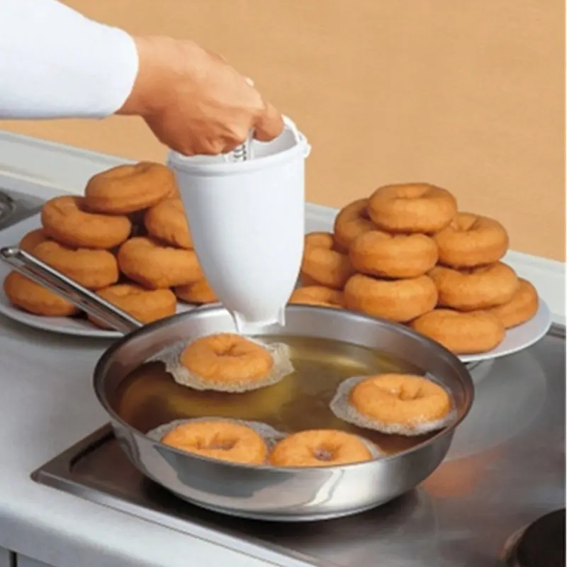 

Magic Fast Plastic Donut Maker Waffle Molds Kitchen Accessory Bakeware Doughnut Maker Cake Mold Biscuit Cookies Diy Baking Tool