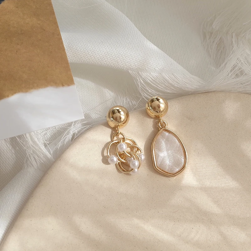 

S925 Silver Needle Korean Sweet Asymmetric Earrings Temperament Pearl Earrings Super Fairy Simple and Exquisite