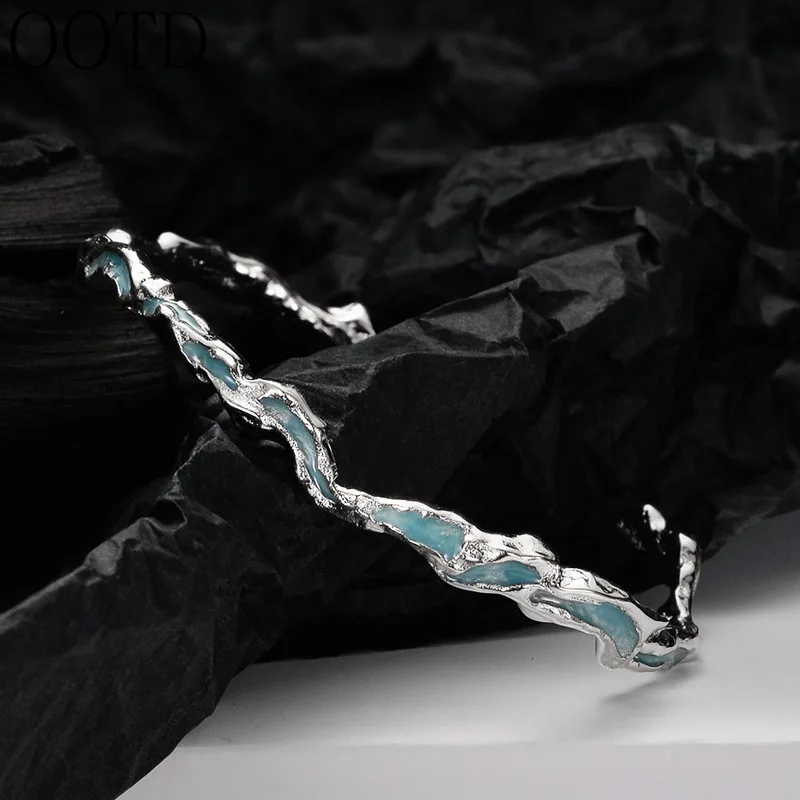 

Mint Blue Cold Wind Texture Sense S925 Sterling Silver Bracelet Ice Lake Series Drop Glue Hand Jewelry Female Senior Sense