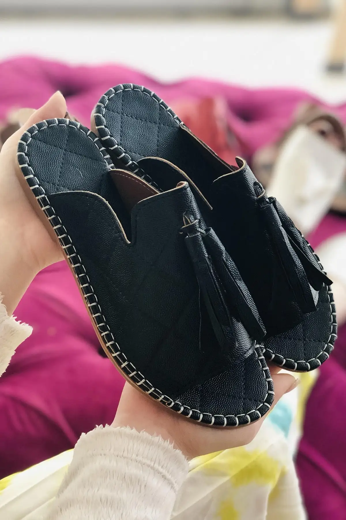 

Women's Slippers