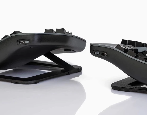 Механическая клавиатура KINESIS Advantage 360°