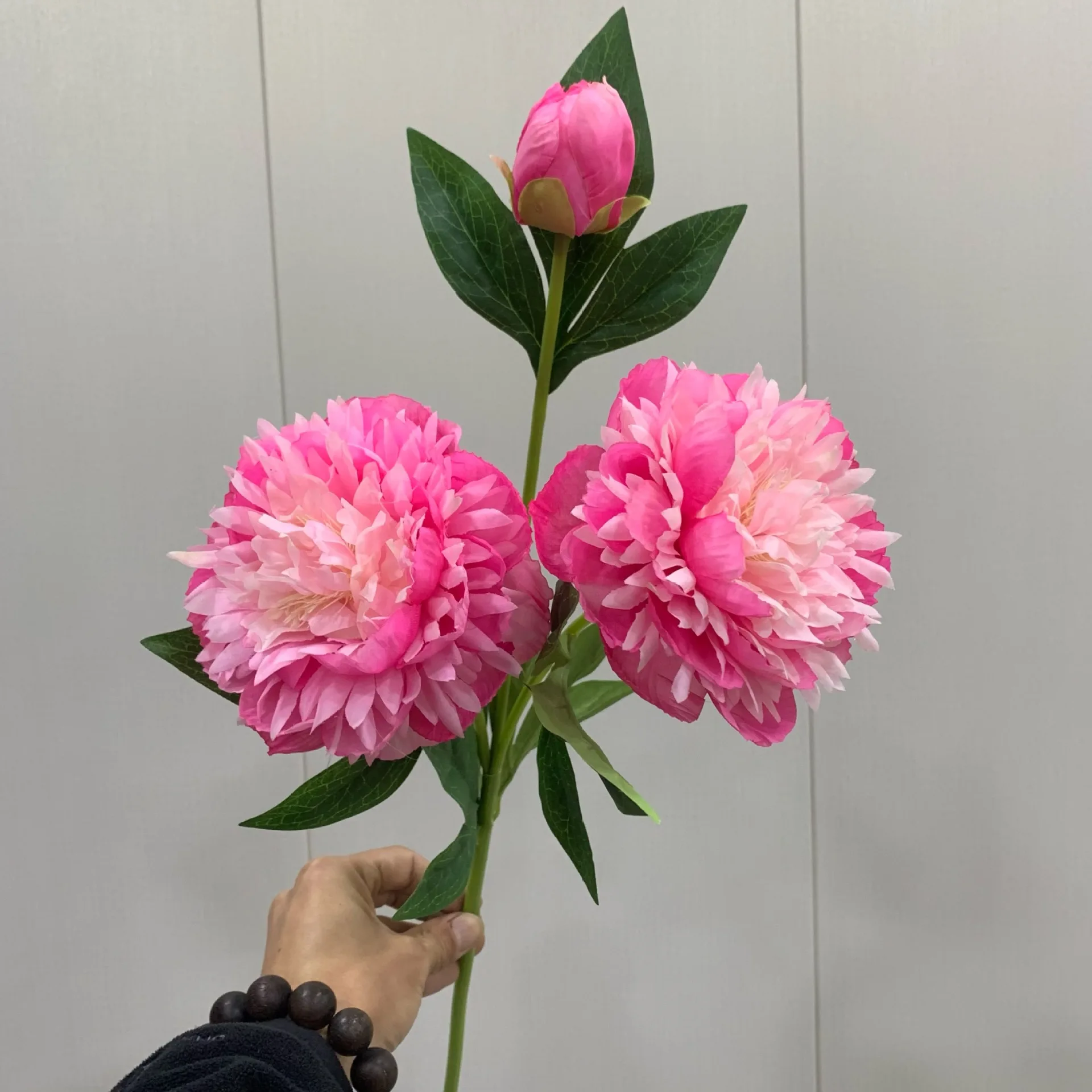 

Искусственные шелковые пионы Флорес