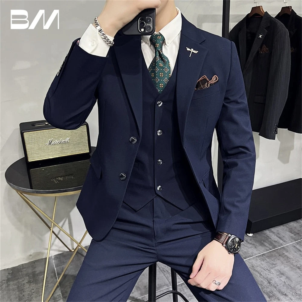 Рисунок 4 - Мужской костюм на одной пуговице