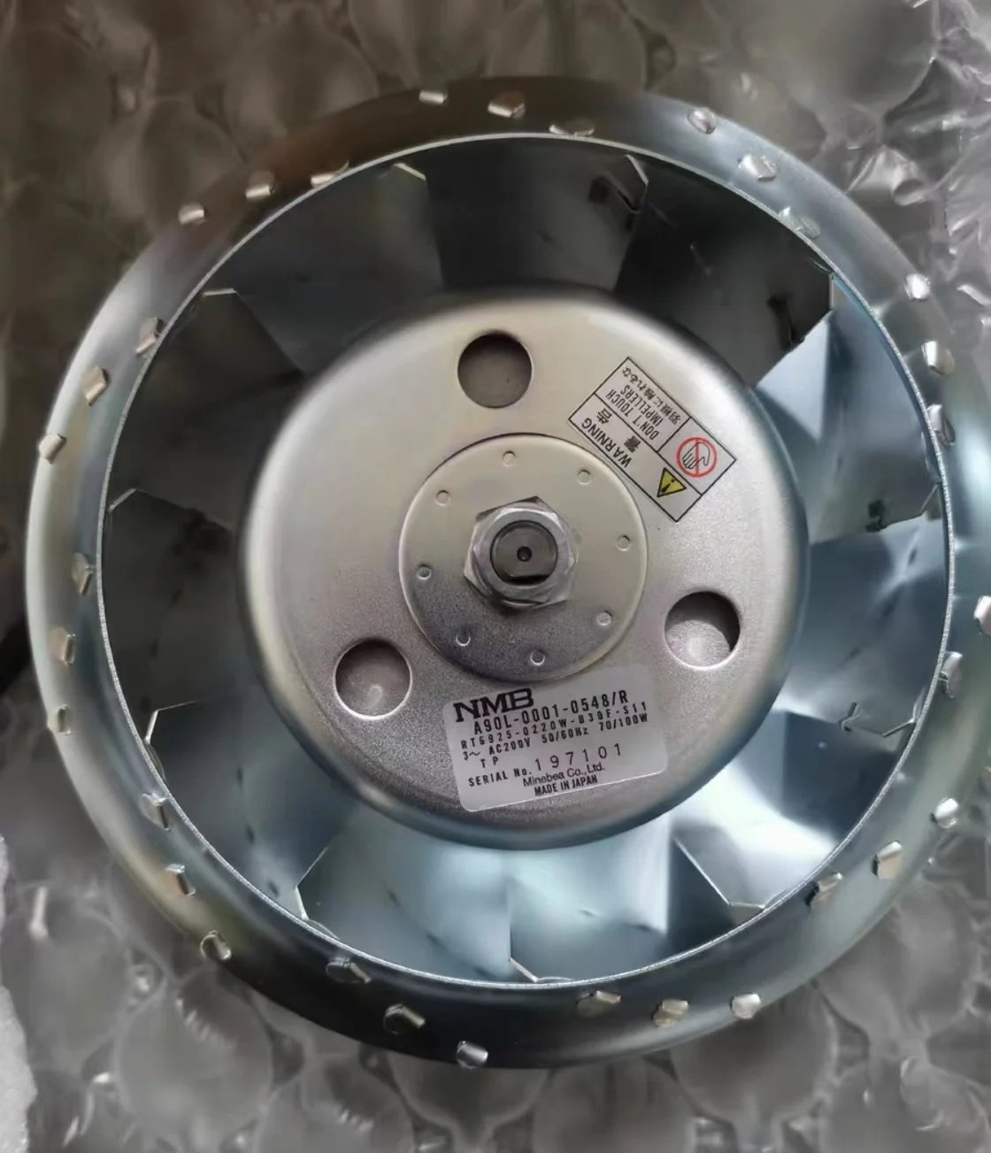 Фонарь фонарь новый вентилятор модель A90L 0001 0548