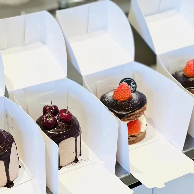 

5pcs Cake Box Cookie Baking Packing Box Donuts Chocolate Gift Birthday Christmas Event & Party Convenient Carrying