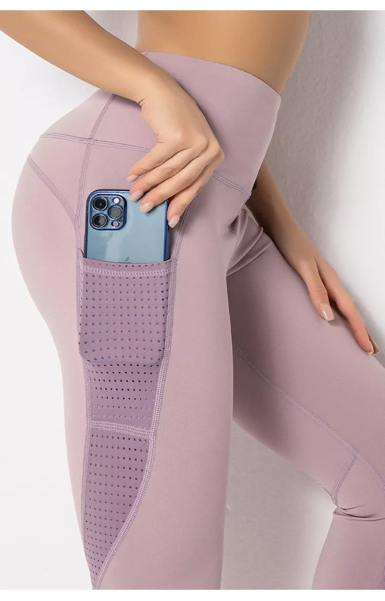 

Сексуальные женские леггинсы для фитнеса NEW2023 SVOKOR, спортивные брюки для бега с вырезами, спортивная одежда для йоги с эффектом пуш-ап и высок...