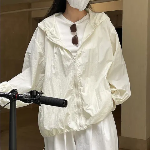 Женское пальто Sherhure бежевого цвета