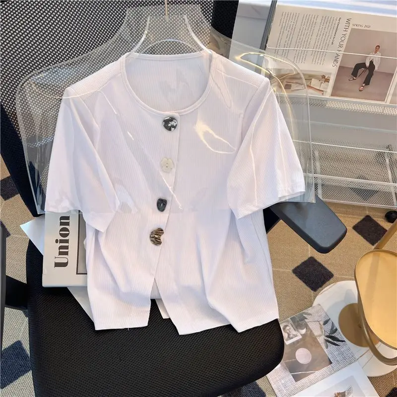

Elegant V Neck Vintage Women Shirt Korean Style Chic Short Sleeve Slim Fit Blouse Women Simple Solid Color All Match Casual Tops