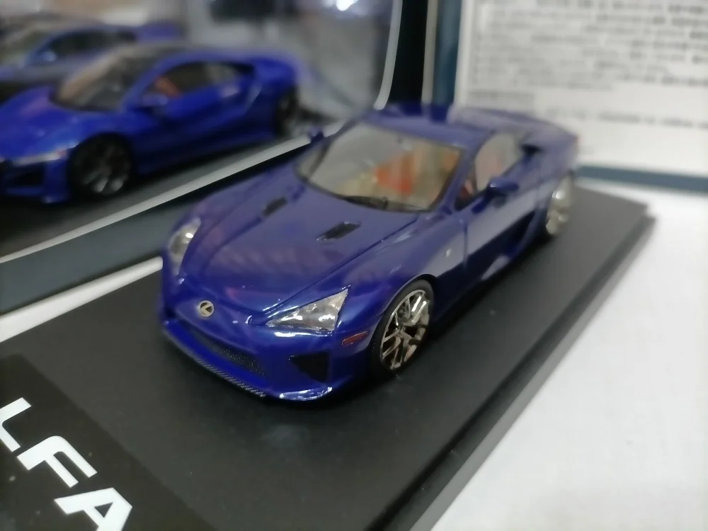 

Модель автомобиля 1/43, модель MARK43 Toyota Lexus LFA RHD Supercar, жемчужная синяя, Высококачественная коллекция, орнамент, подарок