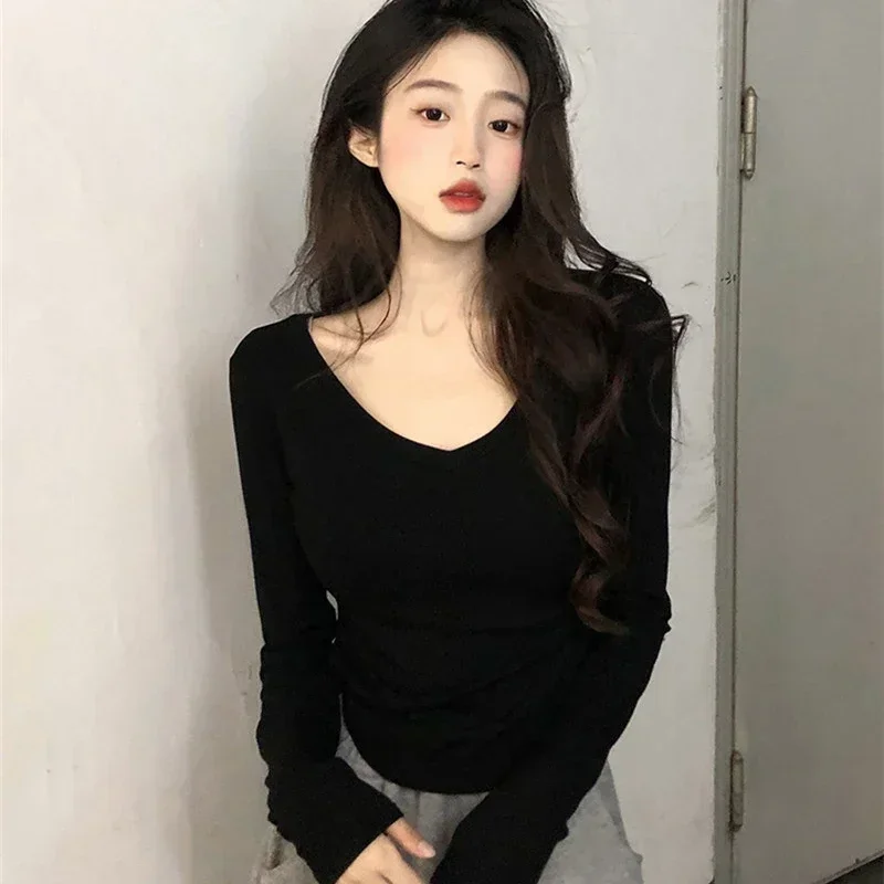 Футболка V-Hals Met Lange Mouwen Dames Koreaanse Lente Herfst Nieuwe Onregelmatige Zoom Slanke Повседневные футболки Y2K