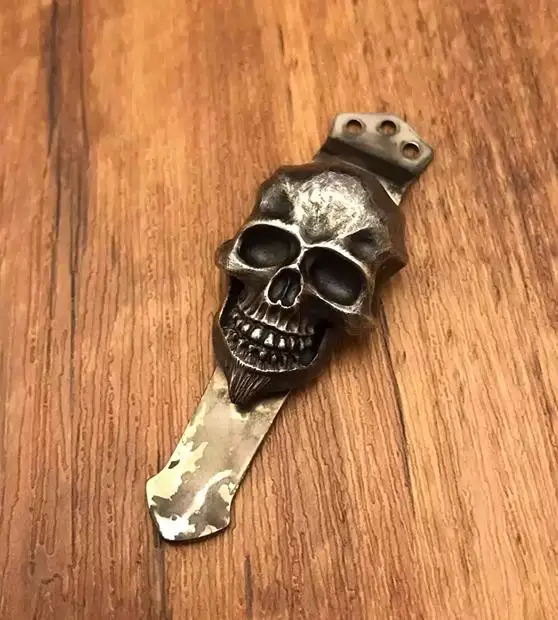 

Second-hand EDC steel flame Three hole back clip