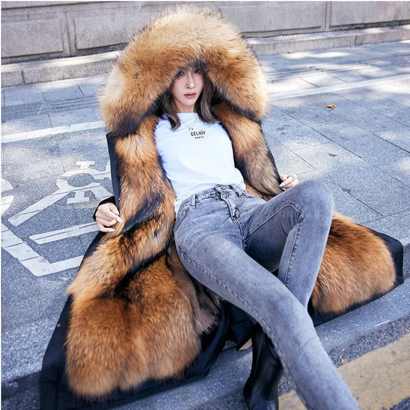 Fur Coat The Imitation Thickened To Keep Warm. In Winter, The Detachable Style Can Overcome The Female Raccoon Dog's Fur Liner