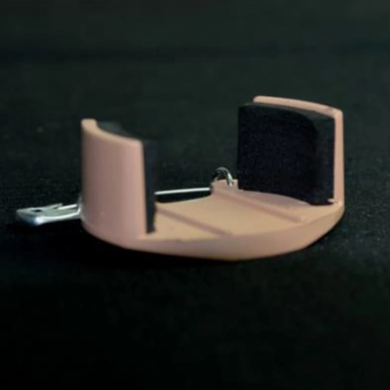 

Coin Clip/ Coin Dumper Close up Magic Coin Magic Stage Magic Magia Magie Magicians Props Accessories