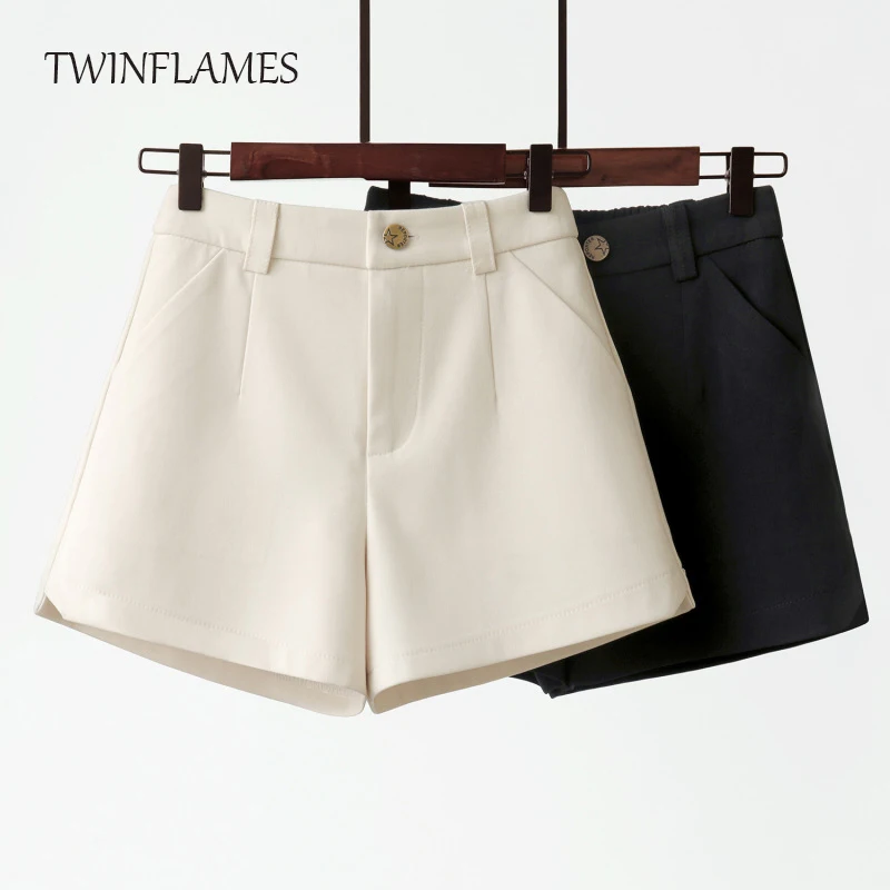 

TWINFLAMES Korean Suit Shorts Women 2022 High Waist Leisure Loose Ladies A-line Pants Summer Shorts Button Pockets Shorts