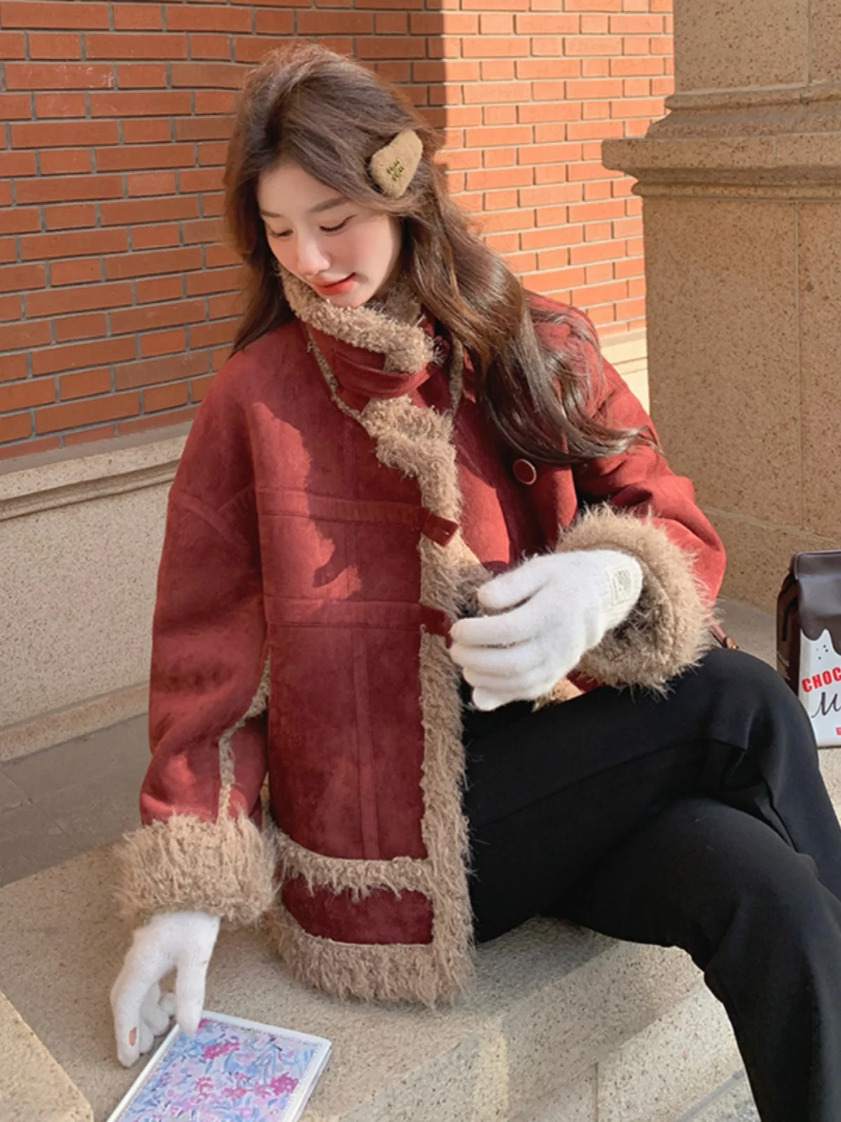 Утолщенная теплая меховая верхняя одежда из интегрированной овечьей шерсти для