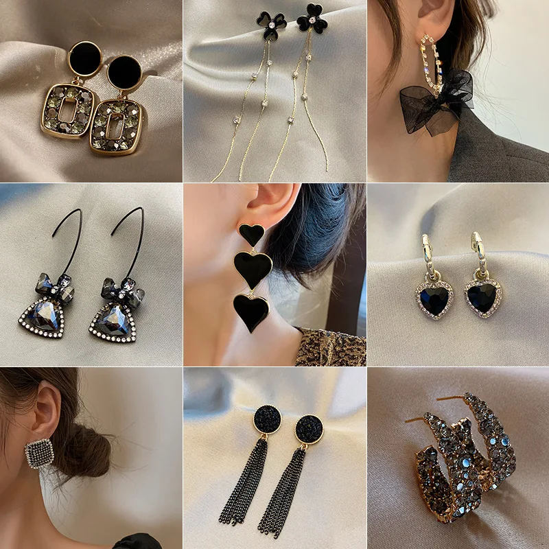 

Милые серьги-гвоздики в форме сердца для женщин и девушек, модные черные серьги с кисточками и кристаллами, элегантные изысканные свадебные...