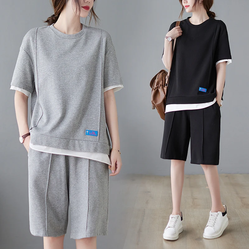 

Повседневный Спортивный костюм для женщин, летняя цветная футболка с контрастной строчкой и коротким рукавом, свободные широкие брюки, ком...