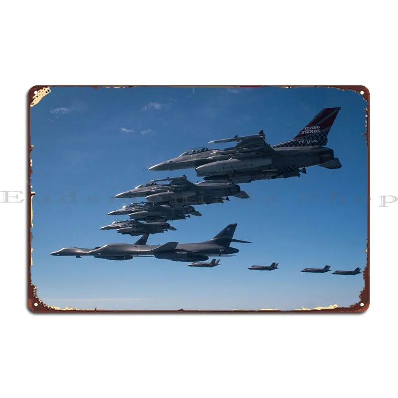 

Formation Metal Plaque Sign Customized Garage Club Club Wall Plaque Tin Sign Poster