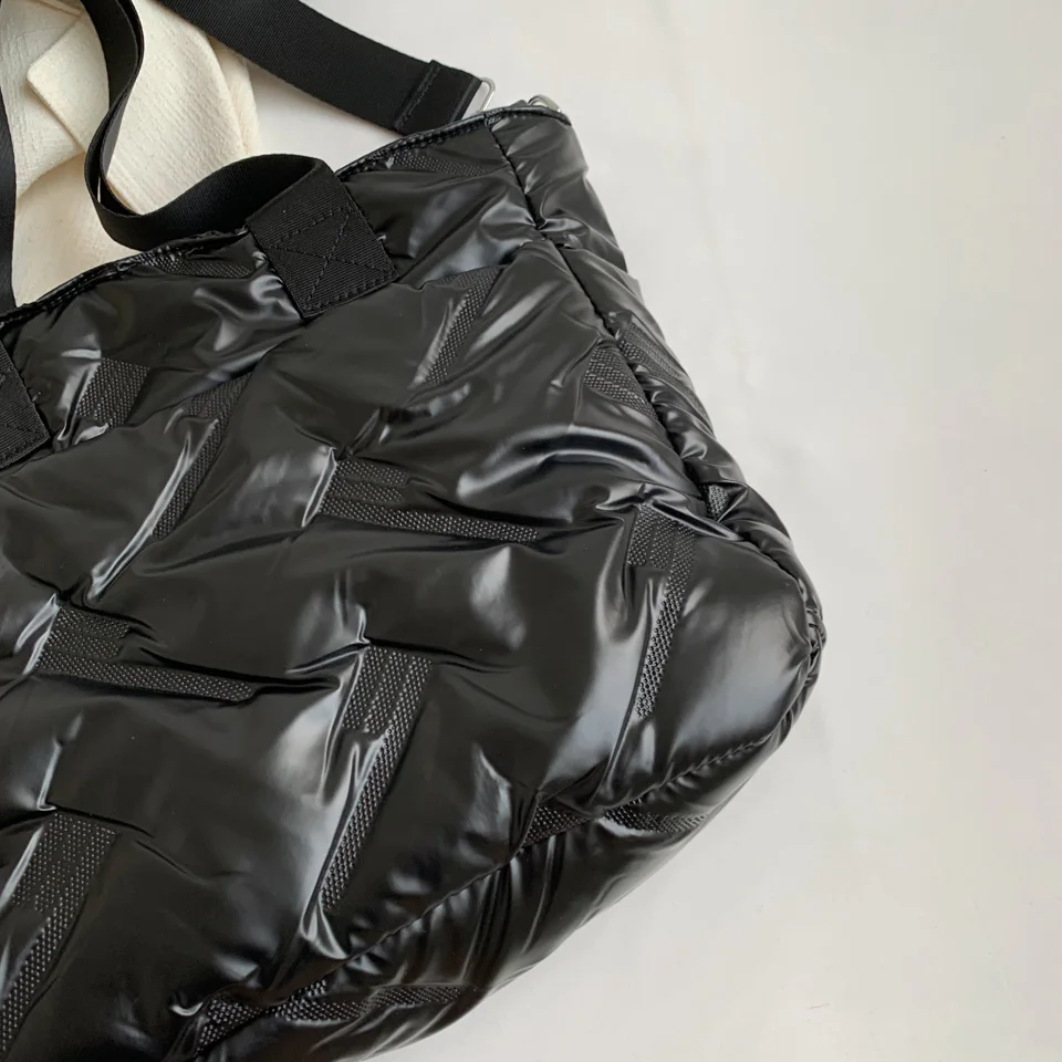 Winter New Design Waterproof Nylon Cotton Padded Shoulder Bag for Women  Large Capacity Solid Color Tote Bag Female Shoulder Bag